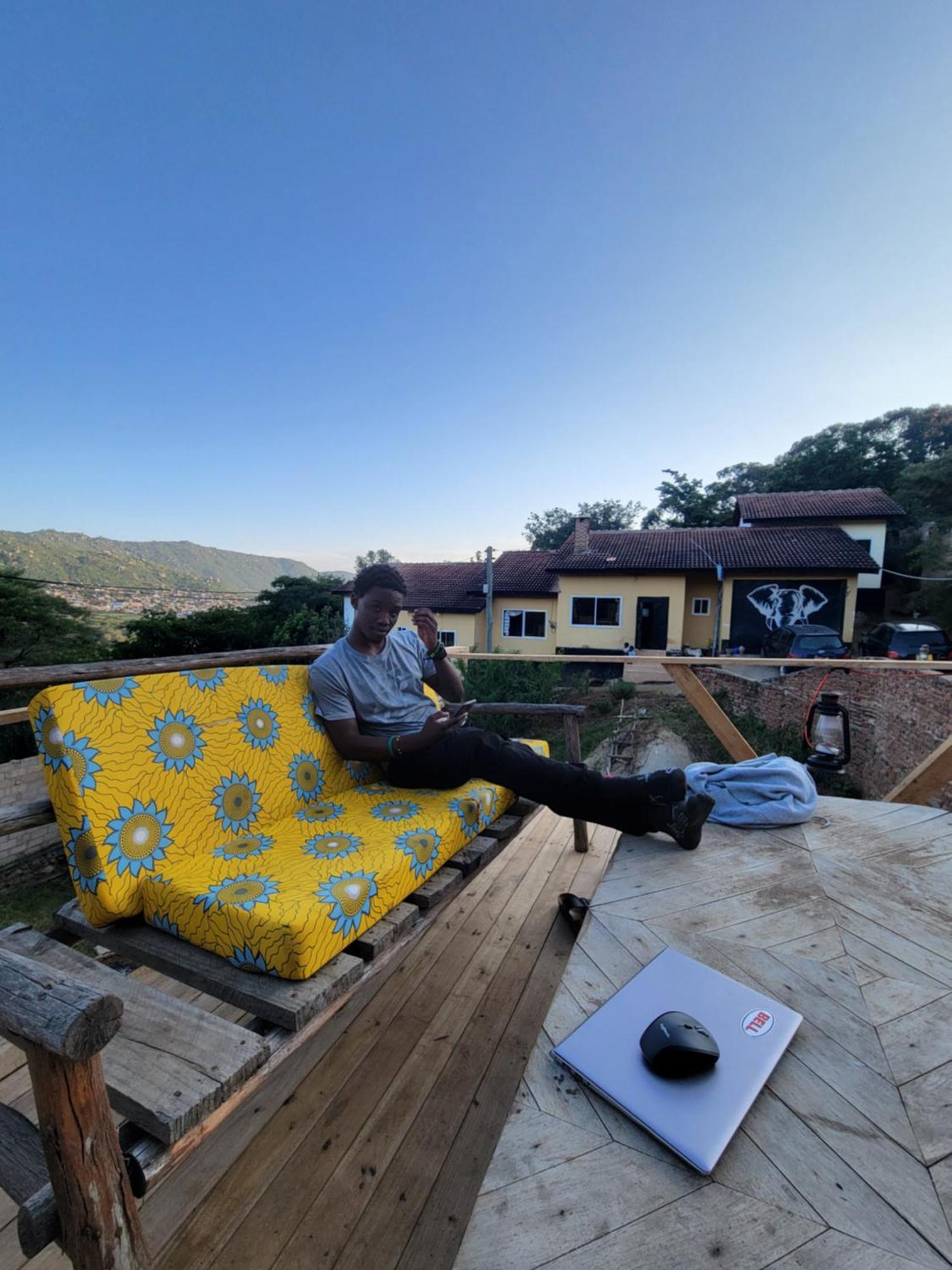 Safari Junction Backpackers Hostel Iringa Buitenkant foto